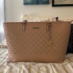 Spring MK Tote! 👛